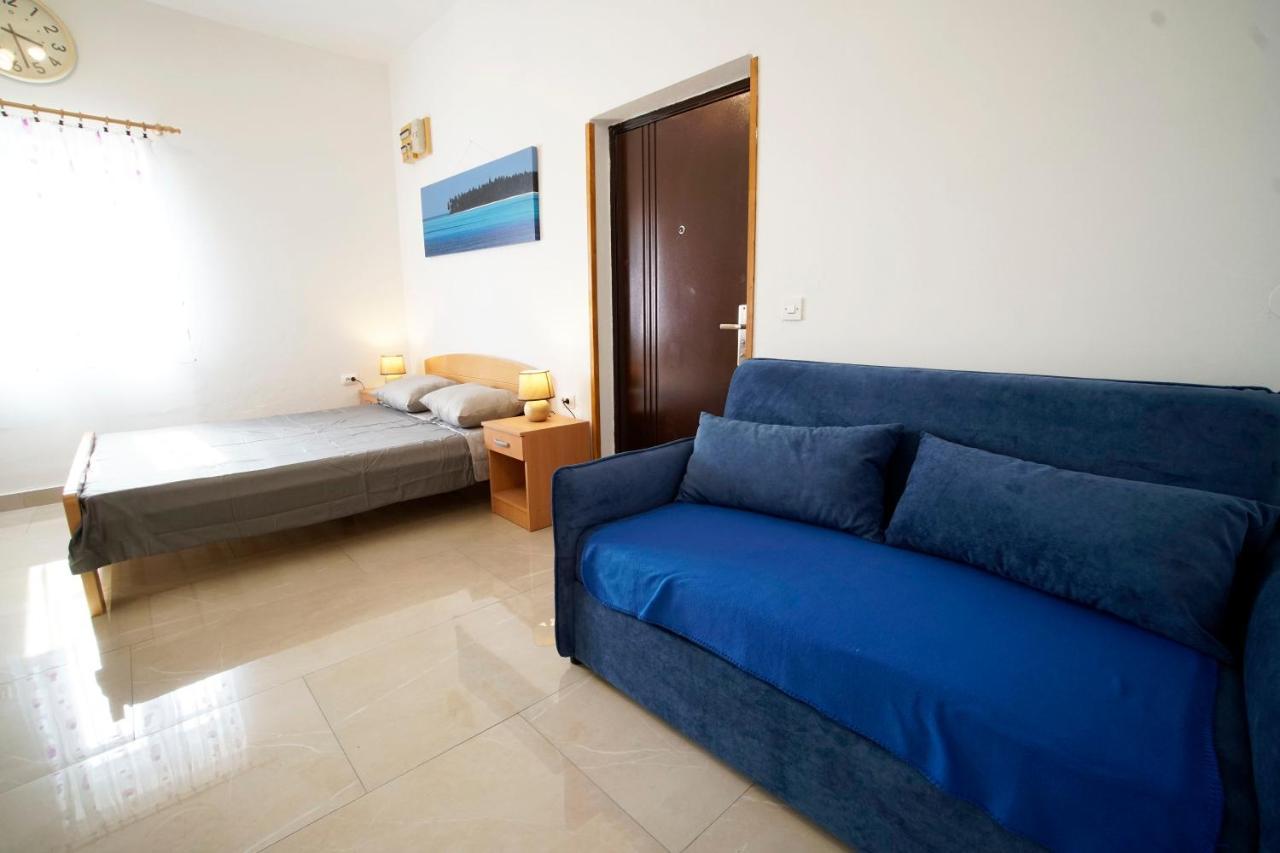 Apartments Roberta Kožino Esterno foto